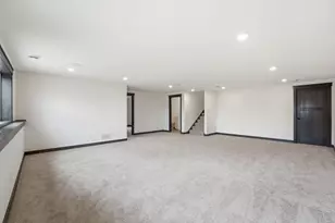 909 Acorn Ct, Hudson, WI 54016 - Photo 51