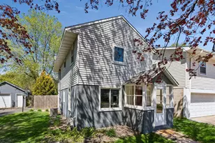 2031 Nortonia Ave, Saint Paul, MN 55119 - Photo 3
