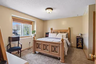 1088 Lovell Ave W, Roseville, MN 55113 - Photo 21