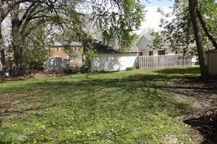 1204 4th Ave NW, Austin, MN 55912 - Photo 9