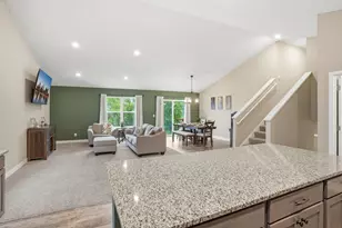 18137 Hidden Creek Trl, Lakeville, MN 55044 - Photo 11