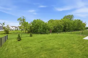 18137 Hidden Creek Trl, Lakeville, MN 55044 - Photo 37