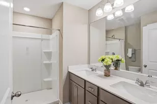 18137 Hidden Creek Trl, Lakeville, MN 55044 - Photo 23