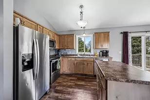 40 North Fitzgerald Avenue, Rush City, MN 55069 - Photo 9