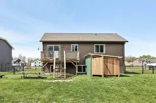 40 North Fitzgerald Avenue, Rush City, MN 55069 - Photo 35