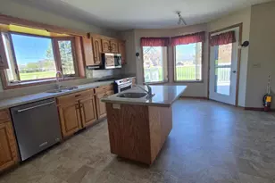 101 Northridge Dr, Kenyon, MN 55946 - Photo 15
