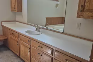 101 Northridge Dr, Kenyon, MN 55946 - Photo 21