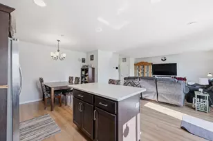 6824 Meadow View Dr S, Fargo, ND 58104 - Photo 13
