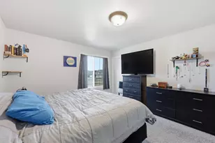 6824 Meadow View Dr S, Fargo, ND 58104 - Photo 19