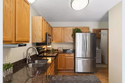 9935 Russell Avenue N #7, Brooklyn Park, MN 55444 - Photo 9