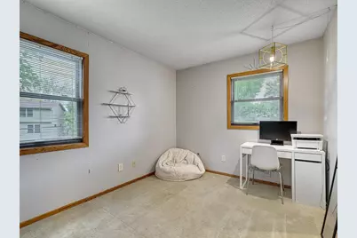 10133 Drew Avenue S, Bloomington, MN 55431 - Photo 13