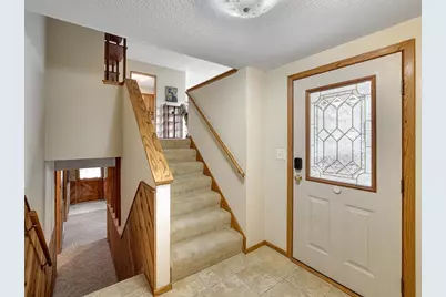 10133 Drew Avenue S, Bloomington, MN 55431 - Photo 3