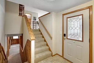 10133 Drew Ave S, Bloomington, MN 55431 - Photo 3