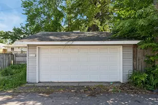 1145 Beech St, Saint Paul, MN 55106 - Photo 29