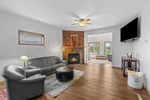 555 Tiffany Ln, Waconia, MN 55387 - Photo 13