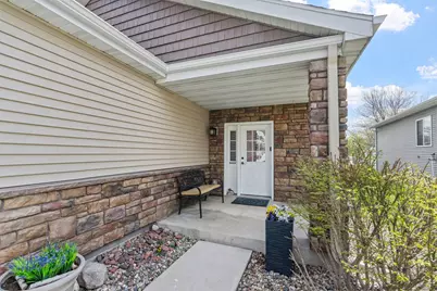 555 Tiffany Lane, Waconia, MN 55387 - Photo 3