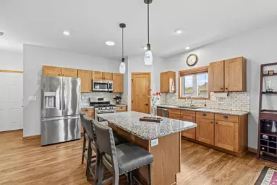 555 Tiffany Lane, Waconia, MN 55387 - Photo 7
