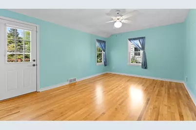 827 10 1/2 Street SW, Rochester, MN 55902 - Photo 21