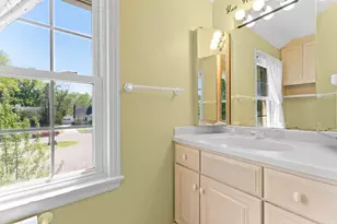827 10 1/2 Street SW, Rochester, MN 55902 - Photo 27