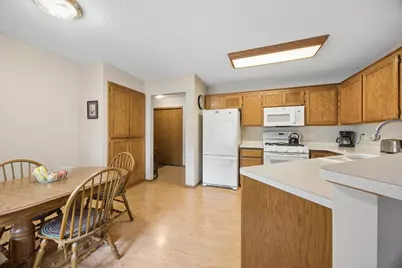 8541 Stratford Lane, Brooklyn Park, MN 55443 - Photo 11