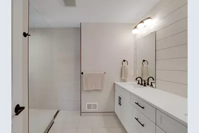 1430 Division Street, Hopkins, MN 55343 - Photo 21