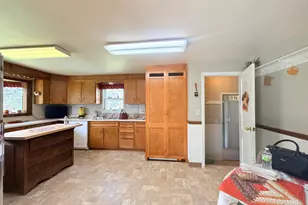 451 Paul Ave, Lake Wilson, MN 56151 - Photo 9