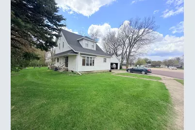 451 Paul Avenue, Lake Wilson, MN 56151 - Photo 7