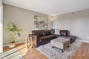 78 10th St E, Saint Paul, MN 55101 - Photo 11