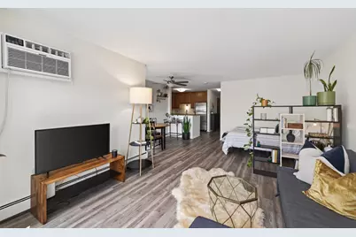 720 3rd Avenue NE #312, Minneapolis, MN 55413 - Photo 5