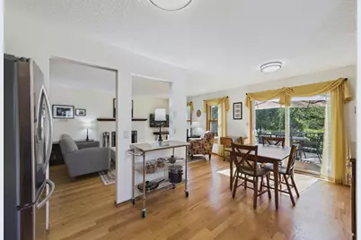 10211 Lee Drive, Eden Prairie, MN 55347 - Photo 15