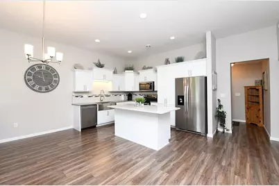 608 34th Way E #A, West Fargo, ND 58078 - Photo 5