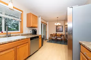 5218 N 4th St, Minneapolis, MN 55430 - Photo 9