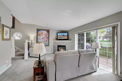 881 Kimberly Lane, Chanhassen, MN 55317 - Photo 9