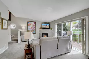 881 Kimberly Ln, Chanhassen, MN 55317 - Photo 9