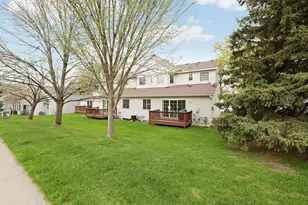 881 Kimberly Ln, Chanhassen, MN 55317 - Photo 37