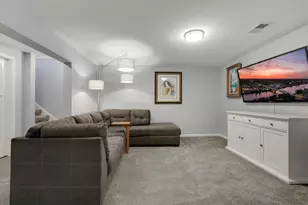 881 Kimberly Ln, Chanhassen, MN 55317 - Photo 31