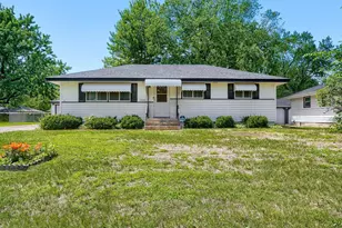 6943 Logan Ave N, Brooklyn Center, MN 55430 - Photo 3