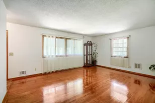 6943 Logan Ave N, Brooklyn Center, MN 55430 - Photo 5
