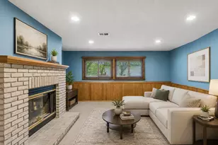 710 Clearbrook Ln, Vadnais Heights, MN 55127 - Photo 29