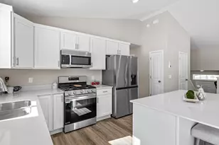 6690 376th St, North Branch, MN 55056 - Photo 13