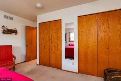 1874 Skillman Avenue W, Roseville, MN 55113 - Photo 17