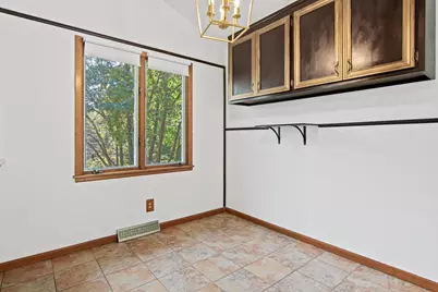344 Thompson Avenue W, West Saint Paul, MN 55118 - Photo 13