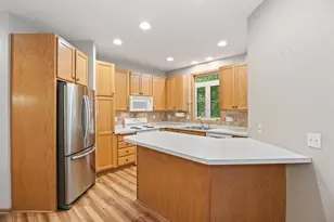 8903 Preserve Trail, Savage, MN 55378 - Photo 11