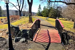 2455 Londin Ln E, Maplewood, MN 55119 - Photo 21