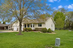 4820 Echo Ct, Faribault, MN 55021 - Photo 3