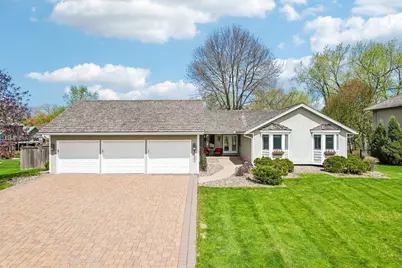 7423 Hyde Park Lane, Edina, MN 55439 - Photo 3