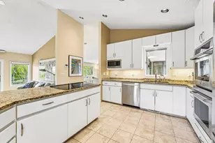 7423 Hyde Park Ln, Edina, MN 55439 - Photo 19