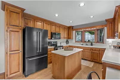 9651 Juniper Street NW, Coon Rapids, MN 55433 - Photo 11