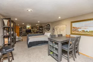 623 Washington Ave, Fairmont, MN 56031 - Photo 7