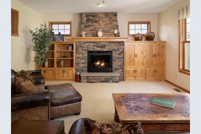 2110 Valley Creek Lane, Shakopee, MN 55379 - Photo 5